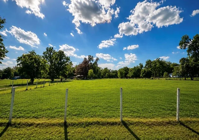 Photo 3 of Land for sale at 6322 County Rd 42, Rosharon, TX 77583 | MLS# 43838941 | Listing updated on 2026-09-01