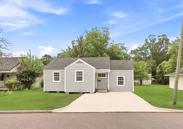 Photo 1 of Sale Pending at 509 Ward Rd, Baytown, TX 77520 | MLS# 91542758 | Listing updated on 2026-09-06