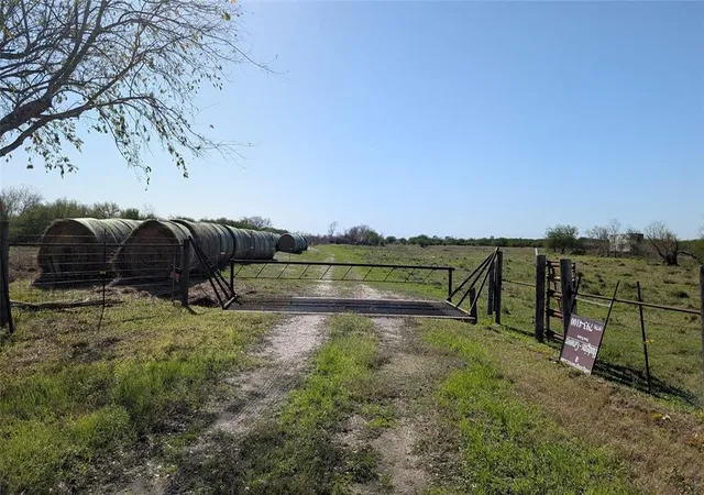 1st image of 0000 S Meadow Lane, El Campo, TX 77437 | MLS# 9214664