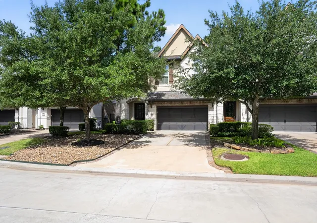 1st image of 27 Daffodil Meadow Pl, Tomball, TX 77375 | MLS# 26534447