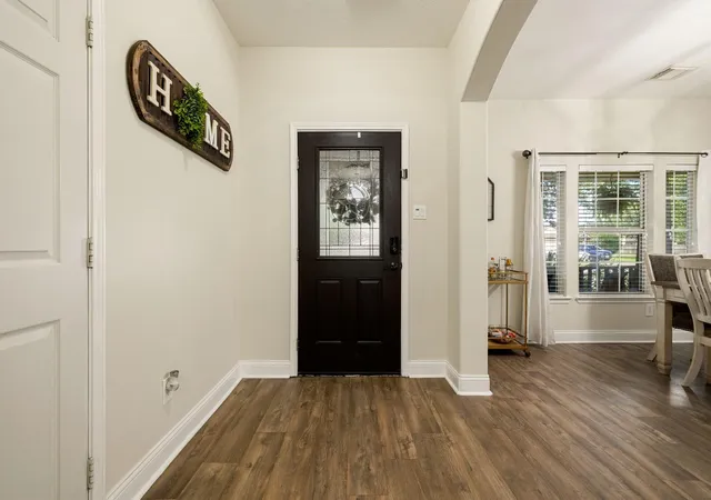 5th image of 911 Dracena Ct, Richmond, TX 77406 | MLS# 58957737