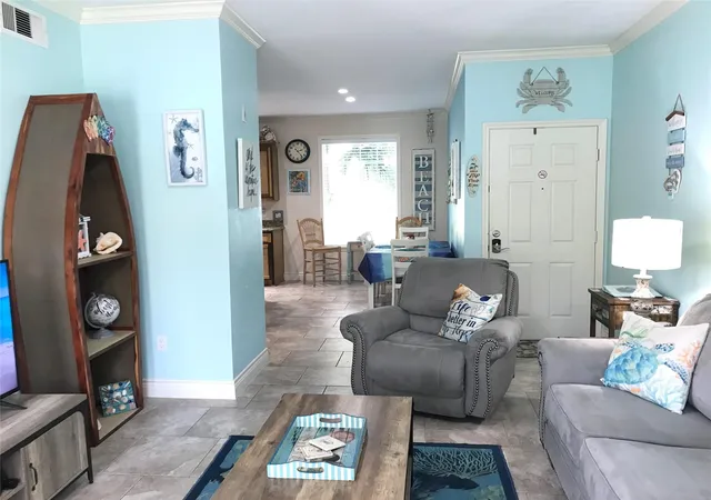 5th image of 7000 Seawall Blvd #713, Galveston, TX 77551 | MLS# 39471068