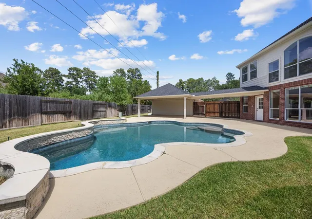 Photo 2 of Sale Pending at 13146 Oakwood Manor Dr, Cypress, TX 77429 | MLS# 84026874 | Listing updated on 2026-08-21