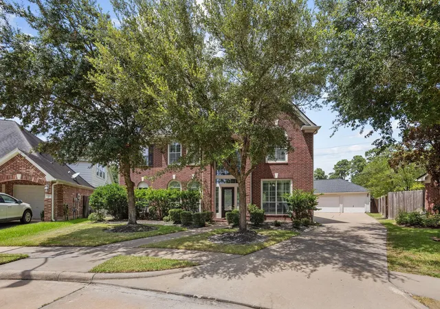 Photo 3 of Sale Pending at 13146 Oakwood Manor Dr, Cypress, TX 77429 | MLS# 84026874 | Listing updated on 2026-08-21