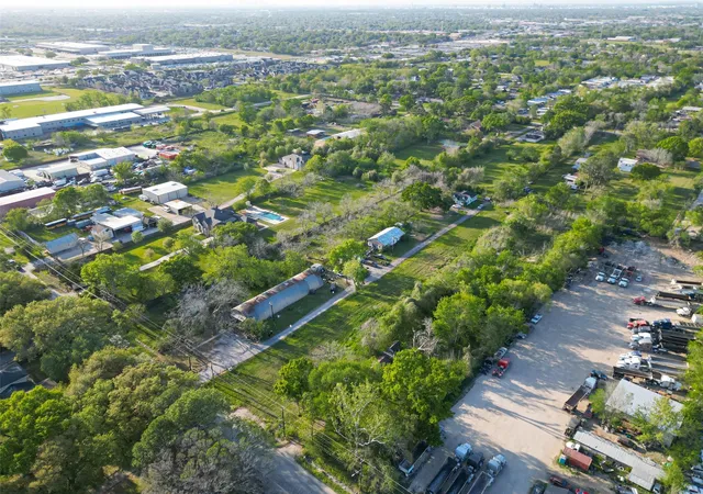 Photo 3 of Land for sale at 729 Crenshaw Rd, Pasadena, TX 77504 | MLS# 61820406 | Listing updated on 2026-04-08