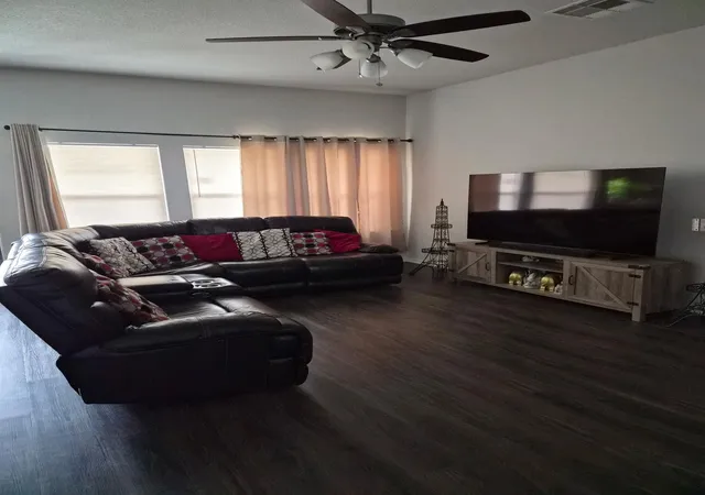 Photo 2 of Single family home for sale at 3731 Kaylee Rd, Conroe, TX 77306 | MLS# 53154458 | Listing updated on 2026-06-21
