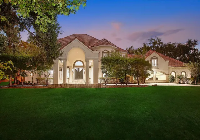 3rd image of 23508 Twin Oaks Dr, Spring, TX 77389 | MLS# 48755759