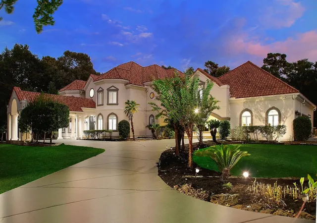 4th image of 23508 Twin Oaks Dr, Spring, TX 77389 | MLS# 48755759
