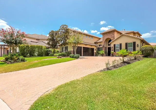 1st image of 51 Lake Sterling Gate Dr, Spring, TX 77379 | MLS# 98578411