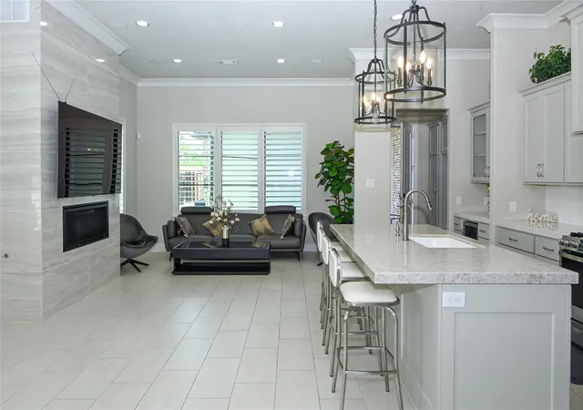 4th image of 2431 Prairie Hollow Ln, Houston, TX 77077 | MLS# 80369023