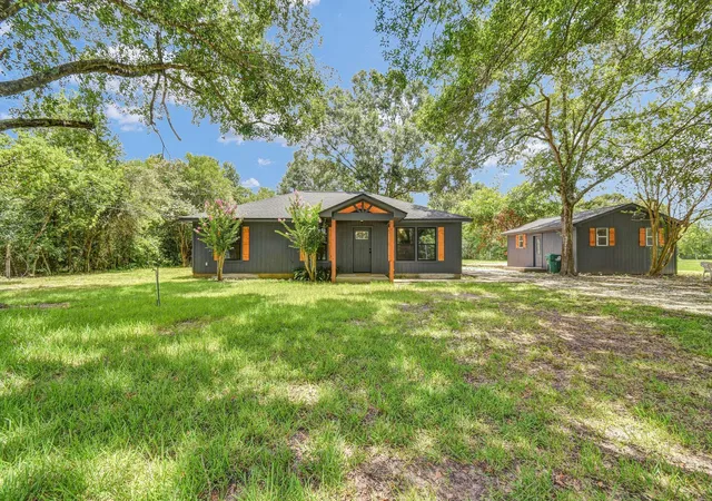 3rd image of 4922 County Road 937B, Alvin, TX 77511 | MLS# 49878120