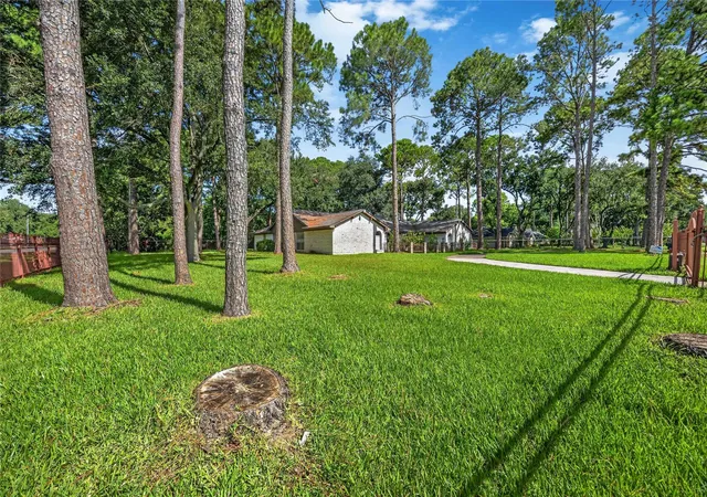 Photo 3 of Single family home for sale at 10110 Rolke Rd, Houston, TX 77099 | MLS# 61341627 | Listing updated on 2026-08-26