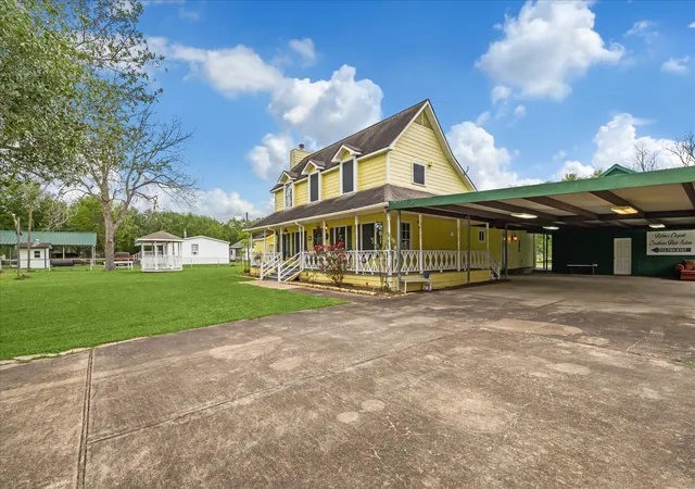 3rd image of 803 Hennesey Dr, Richmond, TX 77406 | MLS# 68723924