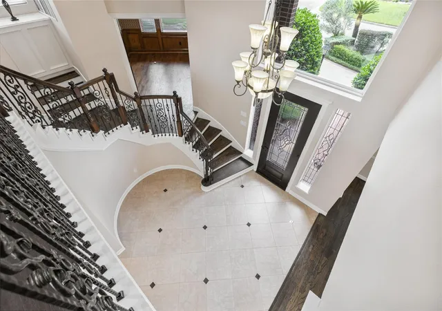 Photo 3 of Sale Pending at 14122 Champion Village Dr, Houston, TX 77069 | MLS# 49591643 | Listing updated on 2026-09-03