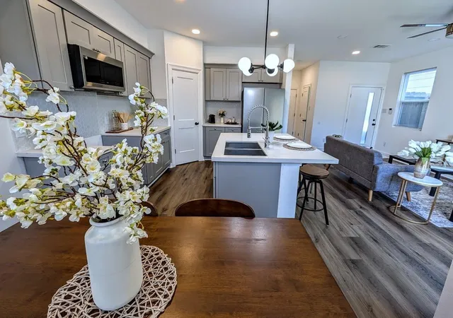 5th image of 7415 Easter St, Houston, TX 77088 | MLS# 18677646