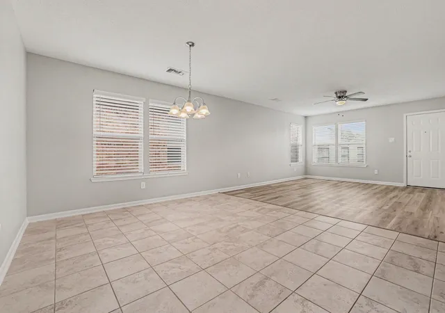 Photo 3 of Single family home for sale at 1136 Littleton Ct, Conroe, TX 77304 | MLS# 38898471 | Listing updated on 2026-09-10