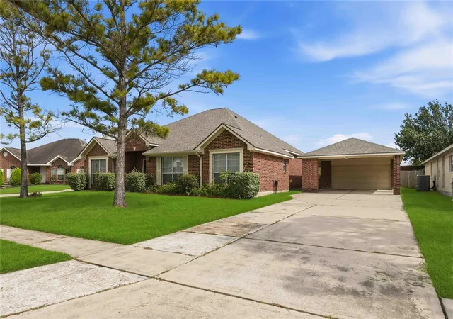 2nd image of 11406 Kay Ln, Pearland, TX 77584 | MLS# 20330380