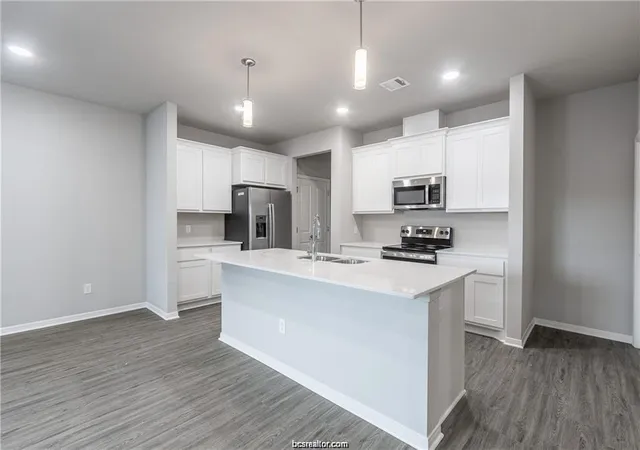 3rd image of 1326 Prairie Dr #621, Bryan, TX 77803 | MLS# 67780168