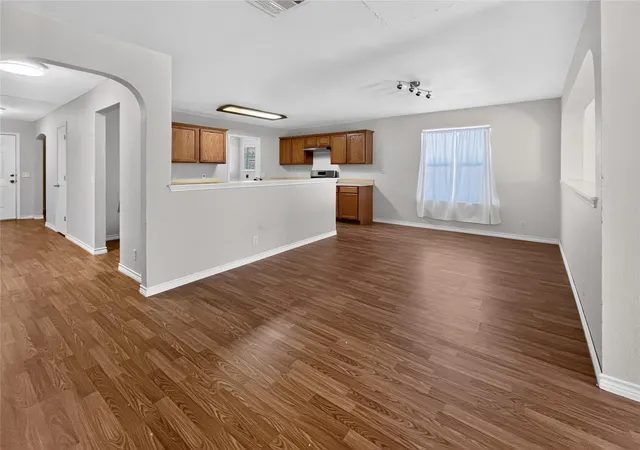 Photo 2 of Single family home for sale at 195 Musgrav, Kyle, TX 78640 | MLS# 5215512 | Listing updated on 2026-09-06