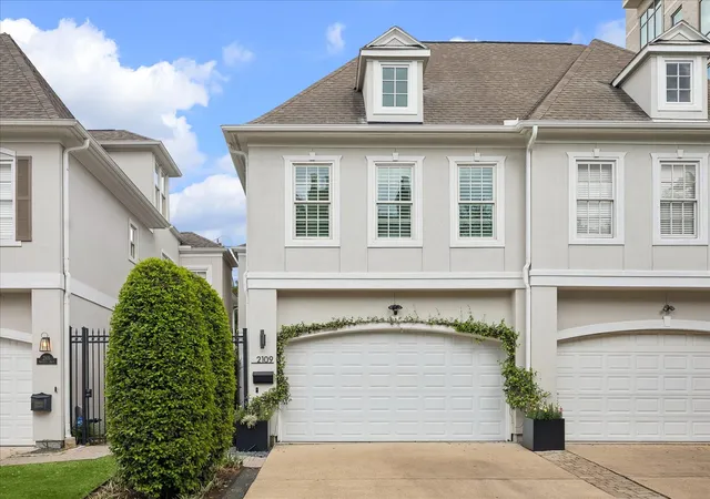 Photo 1 of Sale Pending at 2109 Briarglen Dr, Houston, TX 77027 | MLS# 37943351 | Listing updated on 2026-08-24