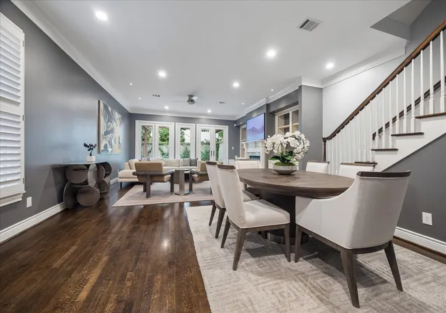 Photo 2 of Sale Pending at 2109 Briarglen Dr, Houston, TX 77027 | MLS# 37943351 | Listing updated on 2026-08-24