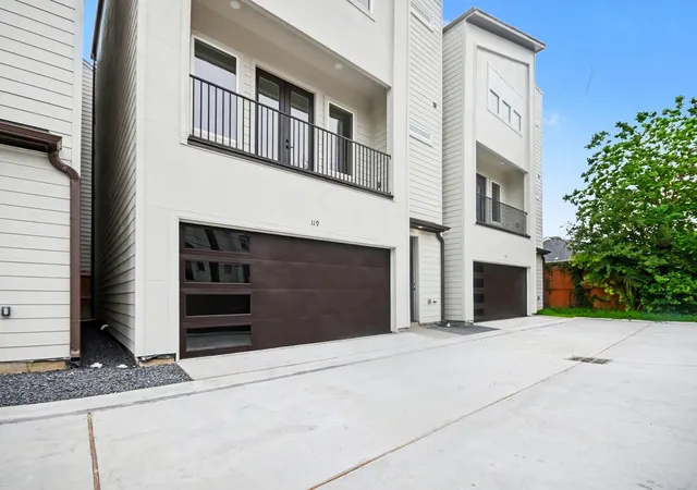 Photo 2 of Single family home for sale at 119 Milby St, Houston, TX 77003 | MLS# 67559045 | Listing updated on 2026-07-22