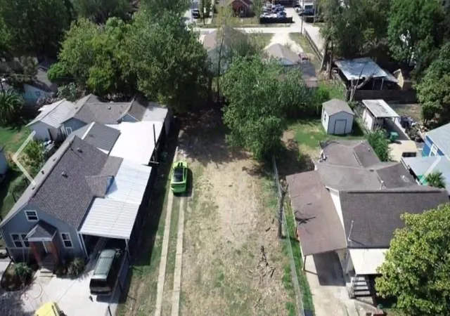 5th image of 4013 Hain St, Houston, TX 77009 | MLS# 53522211