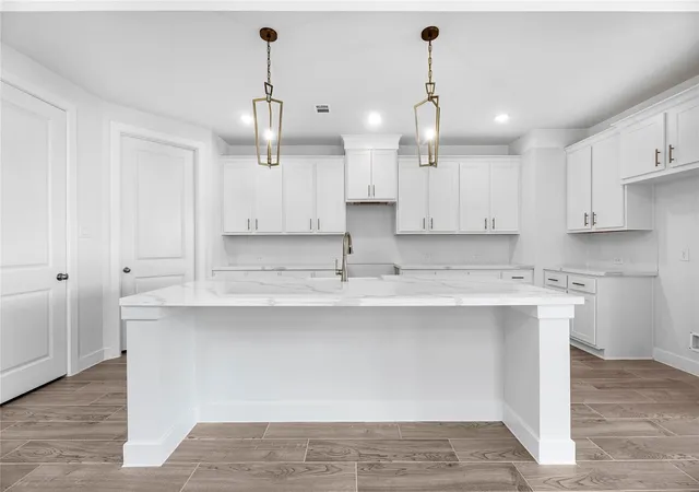 Photo 4 of Single family home for sale at 1202 Village Fls Dr, Missouri City, TX 77459 | MLS# 68186983 | Listing updated on 2026-09-27