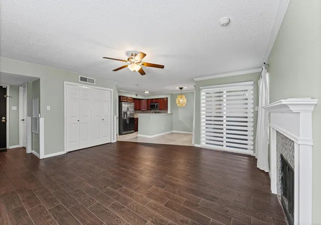 4th image of 2300 Old Spanish Trl #1109, Houston, TX 77054 | MLS# 71476543
