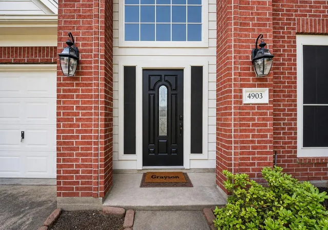 Photo 3 of Single family home for sale at 4903 Timber Path Dr, Humble, TX 77346 | MLS# 36096803 | Listing updated on 2026-09-19