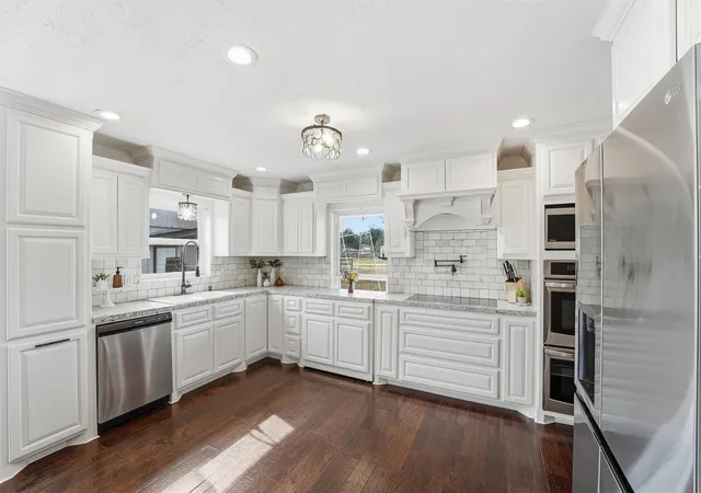 5th image of 17663 Gardenia Ln, New Caney, TX 77357 | MLS# 48037326