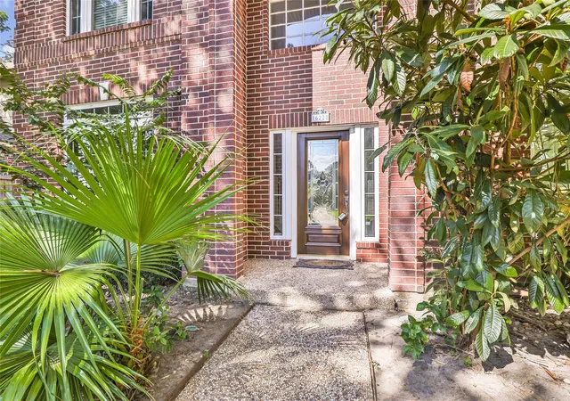 Photo 3 of Single family home for sale at 16222 Rutley Cir, Spring, TX 77379 | MLS# 84849815 | Listing updated on 2026-09-19