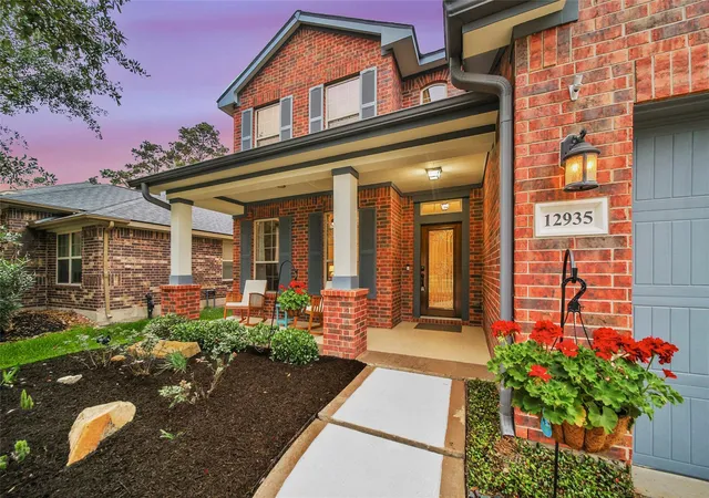 2nd image of 12935 Northpointe Bend Dr, Tomball, TX 77377 | MLS# 22620397