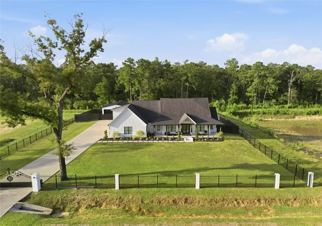 1st image of 6830 Empire Wy, Lumberton, TX 77657 | MLS# 90676521