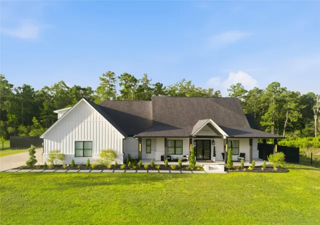 3rd image of 6830 Empire Wy, Lumberton, TX 77657 | MLS# 90676521
