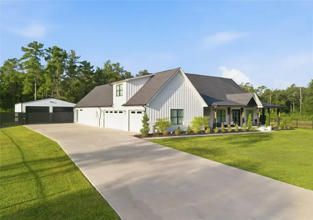 4th image of 6830 Empire Wy, Lumberton, TX 77657 | MLS# 90676521