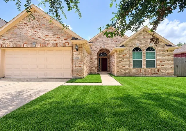 Photo 1 of Sale Pending at 19535 Tuscola Ln, Katy, TX 77449 | MLS# 3086017 | Listing updated on 2026-09-17