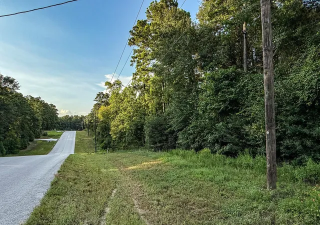 24th image of 3 Acres Sky Oak Ln, Huntsville, TX 77340 | MLS# 69787011