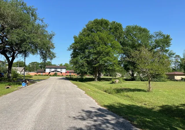 Photo 1 of Land for sale at 5130 Farb Dr, Houston, TX 77016 | MLS# 46421643 | Listing updated on 2026-04-24