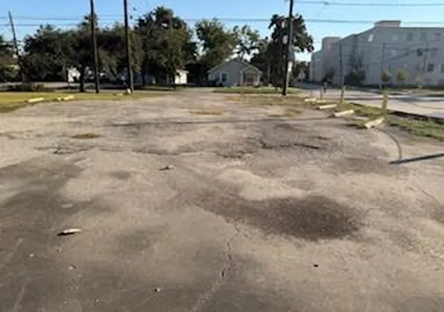 Photo 4 of Land for sale at 4601 Lyons Ave, Houston, TX 77020 | MLS# 83540248 | Listing updated on 2026-08-30