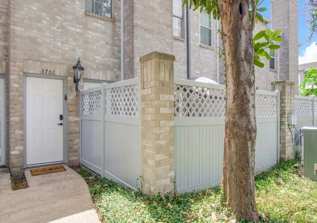 Photo 4 of Condo for sale at 6000 Reims Rd #3706, Houston, TX 77036 | MLS# 51092442 | Listing updated on 2026-08-01