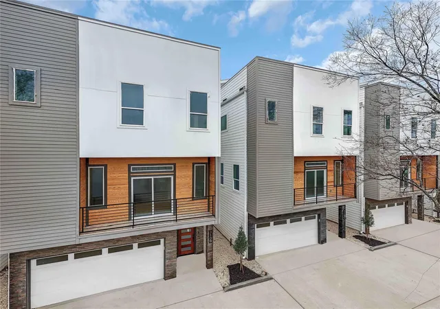 1st image of 710 Link Rd #C, Houston, TX 77009 | MLS# 34471903