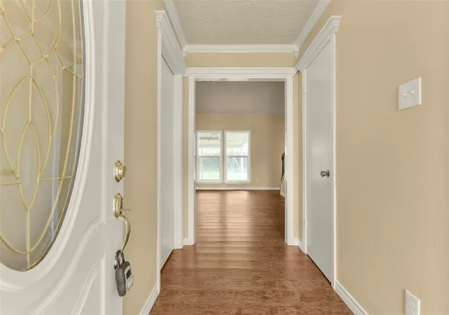 Photo 4 of Sale Pending at 513 S Crockett St, Deer Park, TX 77536 | MLS# 20772251 | Listing updated on 2026-10-07