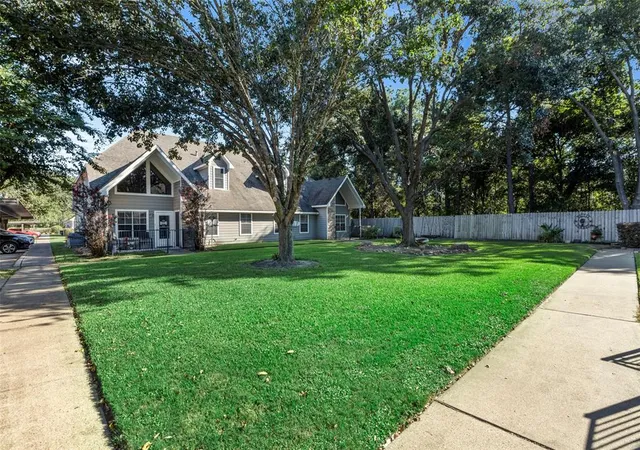 Homes for sale in Baytown, TX | 770 Hunt Rd #212, Baytown, TX 77521 | MLS# 85698574