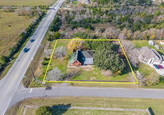 1st image of 8321 Fm 517 Rd W, Dickinson, TX 77539 | MLS# 83284732
