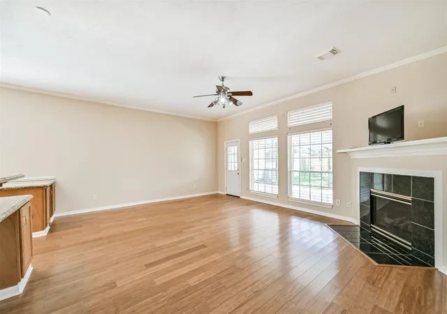 5th image of 3519 Dry Creek Dr, Pasadena, TX 77505 | MLS# 89330101