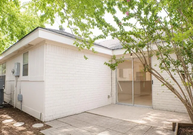 28th image of 11118 High Star Dr, Houston, TX 77072 | MLS# 92930761