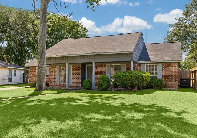 1st image of 1730 Hilton Head Dr, Missouri City, TX 77459 | MLS# 29514791