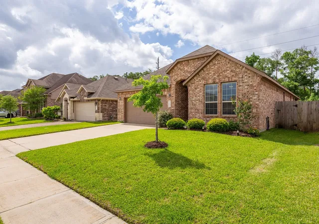Photo 32 of Sale Pending at 5611 Claymore Meadow Ln, Spring, TX 77389 | MLS# 37705506 | Listing updated on 2026-09-07