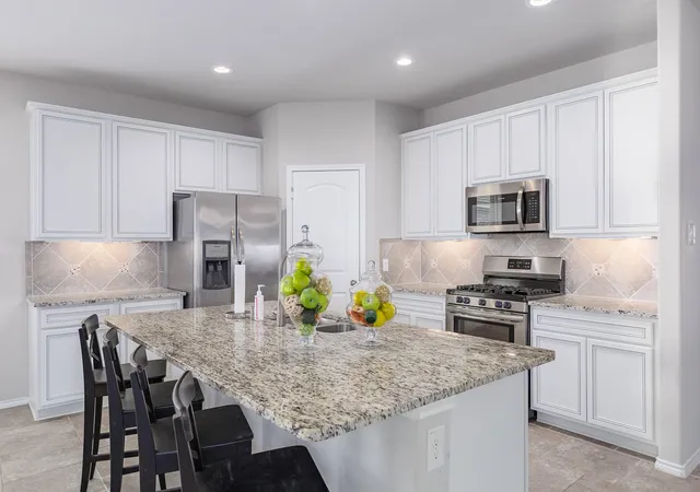 Photo 4 of Sale Pending at 5611 Claymore Meadow Ln, Spring, TX 77389 | MLS# 37705506 | Listing updated on 2026-09-07